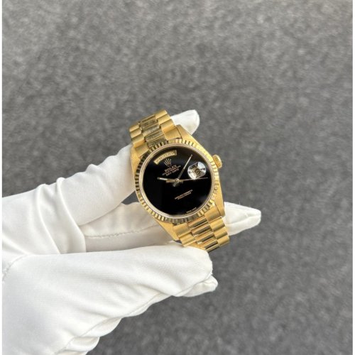 お好みの文字盤製作承ります！ROLEXデイデイトオニキス文字盤