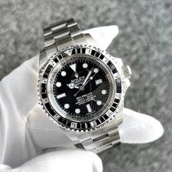 ロレックス シードゥエラー4000 116600 40mm バゲットダイヤモンドベゼル 別作製作・取付完成致しました♪